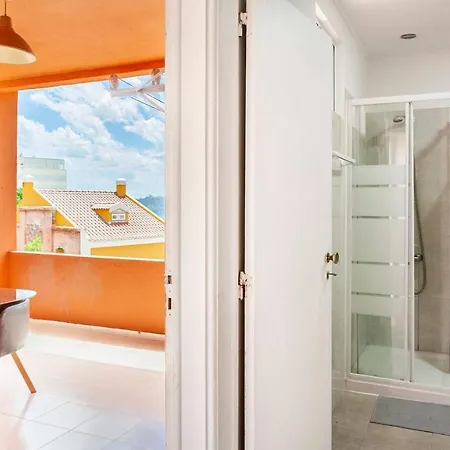 2 For 8 People With Terrace And Parking شقة Lisboa
