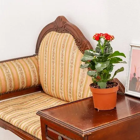 2 For 8 People With Terrace And Parking * Lisboa